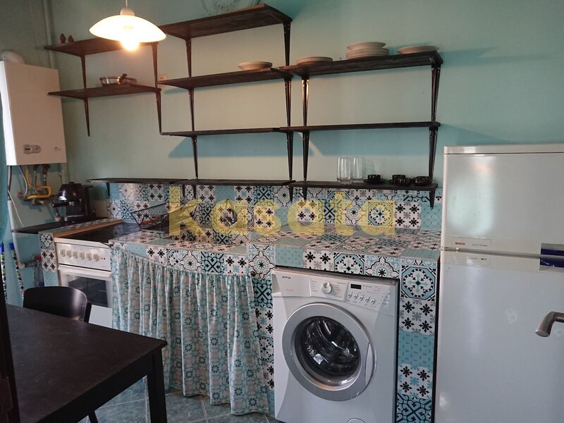 Cosmopolis, garsoniera de vanzare, 40 mp, etaj 3/3.